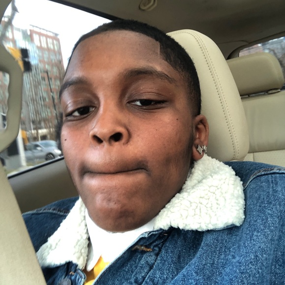 Meet your Posher, Niqo - Picture 1 of 1